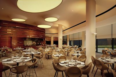 Roller Blind Systems, SG 4970, Multiscreen 1-10%, Double Tree by Hilton, Wroclaw, Poland
