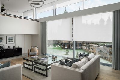 Roller Blind Systems, SG 4970, Multiscreen 1-10%, The Crescent, Edinburgh, Scotland, UK
